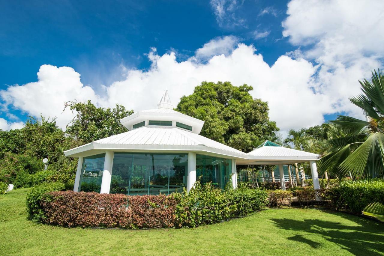 Pacific Star Resort & Spa Tamuning Exterior foto